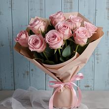 Букет цветов из:  Розы в Саратове